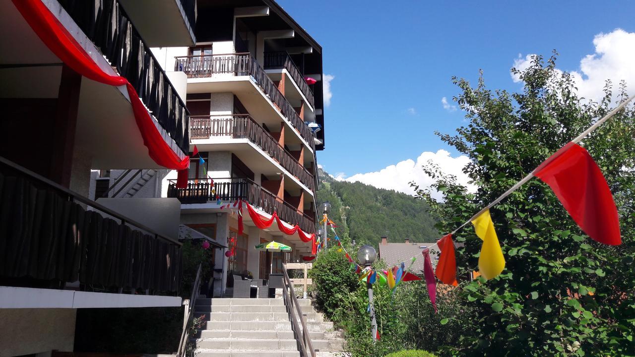 Village Vacances Le Savoy Le Grand-Bornand Luaran gambar